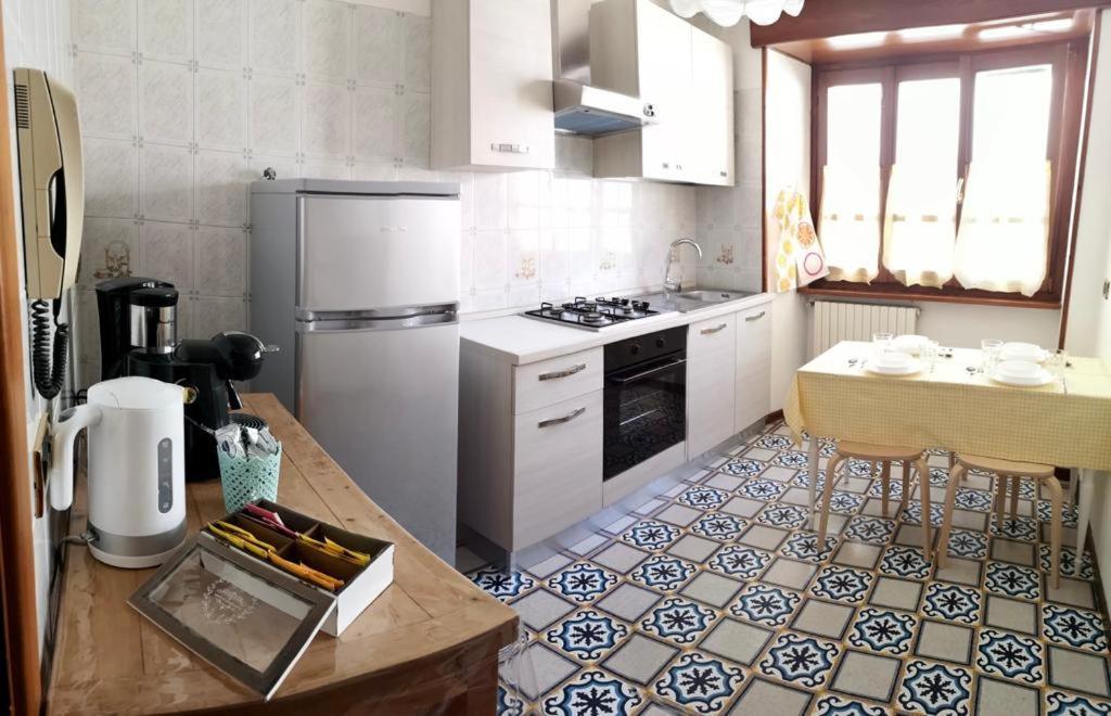 Casa Brunella Лонато Екстериор снимка